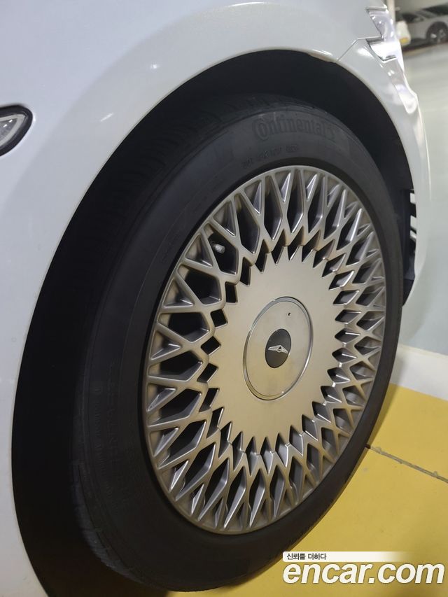 Genesis G90 из Кореи Encar