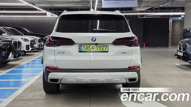 BMW X5 xDrive 40i xLine — пробег 11 250 км — фото 4 из 5