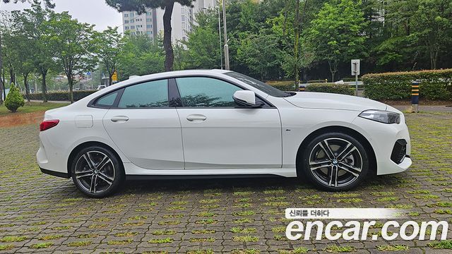 BMW 2-Series 220i M Sports — пробег 8 055 км — фото 5 из 5