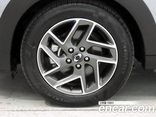 Ssangyong TIBOLI из Кореи Encar