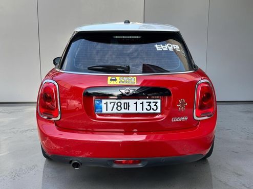 Mini Cooper 5Door Standard 3rd — пробег 74 935 км — фото 2 из 5