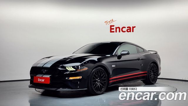 Ford Mustang GT Coupe — пробег 92 554 км — фото 1 из 5