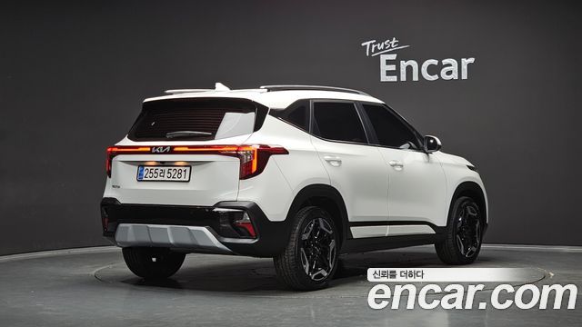 Kia Seltos из Кореи Encar