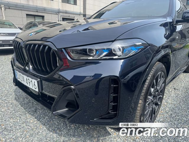 BMW X6 xDrive40i M Sport — пробег 2 698 км — фото 1 из 5