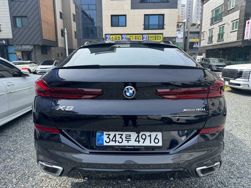 BMW X6 xDrive40i M Sport — пробег 2 698 км — фото 4 из 5