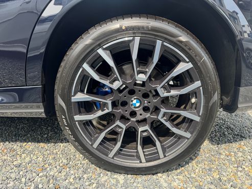 BMW X6 xDrive40i M Sport — пробег 2 698 км — фото 5 из 5