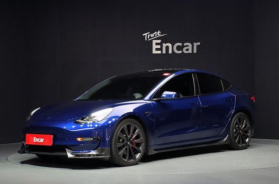 Tesla Model 3 Performance AWD — пробег 135 156 км — фото 1 из 5
