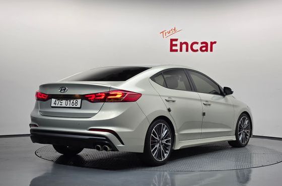 Hyundai AVANTE 1.6 Turbo Sport — пробег 127 536 км — фото 2 из 5