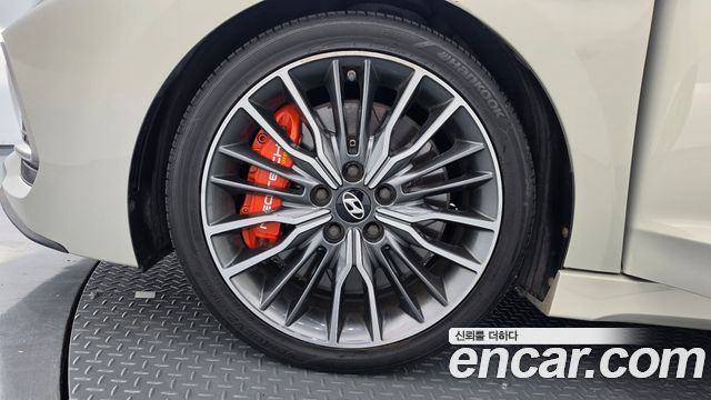 Hyundai AVANTE 1.6 Turbo Sport — пробег 127 536 км — фото 5 из 5