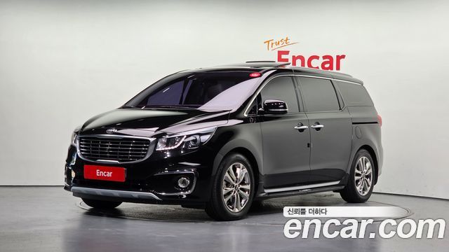Kia Carnival 9-seater Noblesse — пробег 215 738 км — фото 1 из 5
