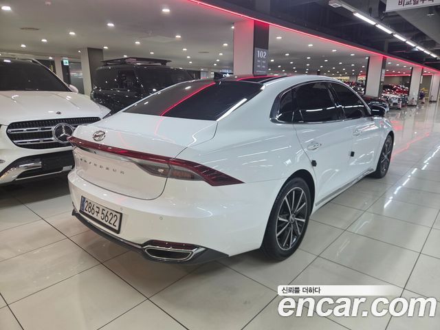 Hyundai Grandeur из Кореи Encar