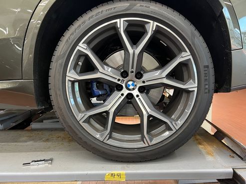 BMW X5 xDrive 40i M Sport — пробег 4 361 км — фото 5 из 5