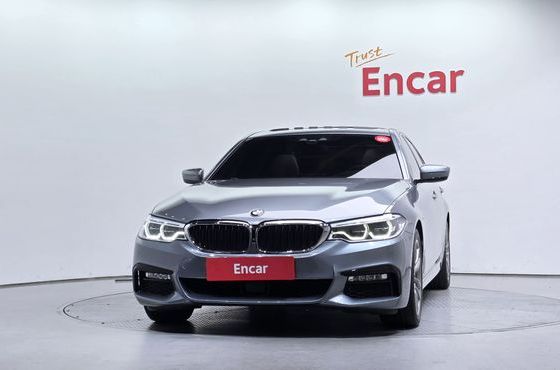 BMW 5-Series 520d M Sport Package Plus — пробег 118 511 км — фото 3 из 5