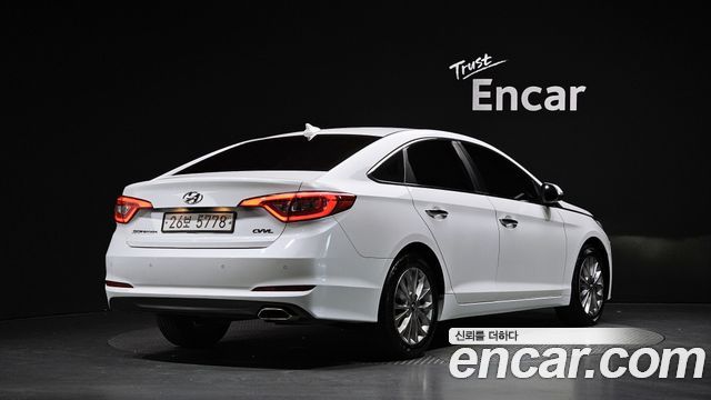 Hyundai Sonata 2.0 Smart — пробег 125 685 км — фото 2 из 5