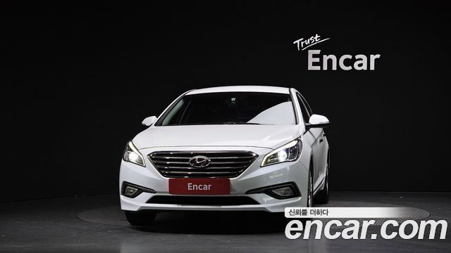 Hyundai Sonata 2.0 Smart — пробег 125 685 км — фото 3 из 5