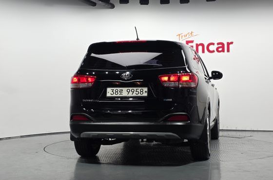 Kia Sorento Diesel 2.0 2WD Luxury — пробег 32 263 км — фото 4 из 5