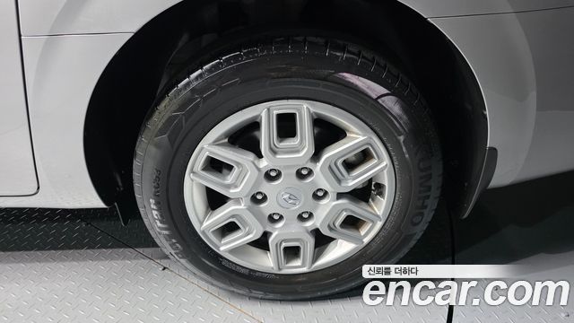 Hyundai Staria из Кореи Encar