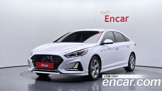 Hyundai Sonata 2.0 Style — пробег 55 765 км — фото 1 из 5