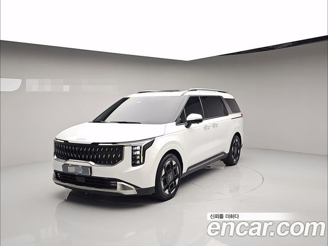 Kia Carnival Diesel 7-Seater Signature — пробег 26 450 км — фото 1 из 5