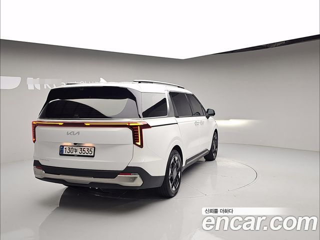 Kia Carnival Diesel 7-Seater Signature — пробег 26 450 км — фото 4 из 5