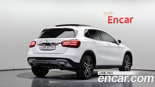 Mercedes-Benz GLA-Class из Кореи Encar