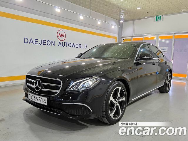Mercedes-Benz E-Class из Кореи Encar