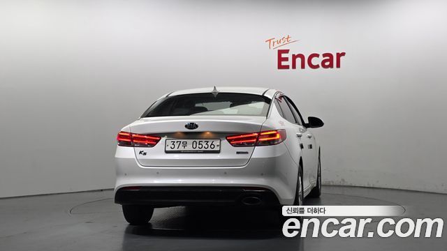 Kia K5 из Кореи Encar