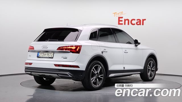 Audi Q5 40 TDI Quattro — пробег 61 502 км — фото 2 из 5