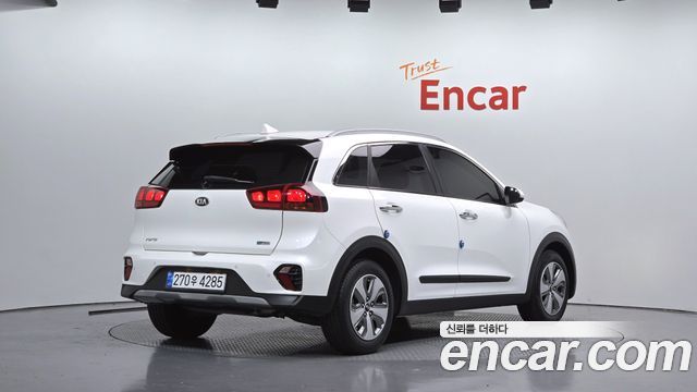 Kia Niro из Кореи Encar