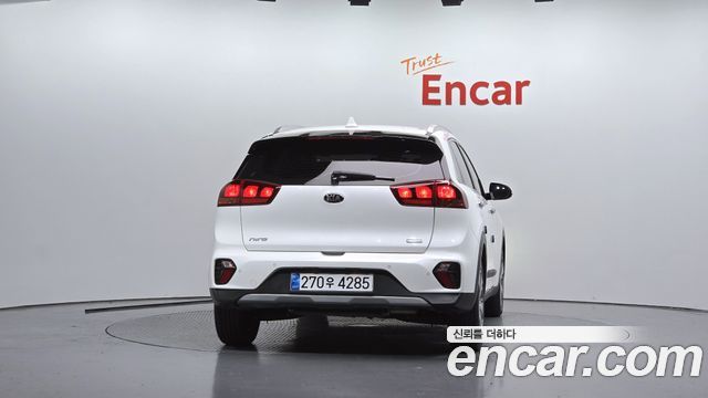 Kia Niro из Кореи Encar