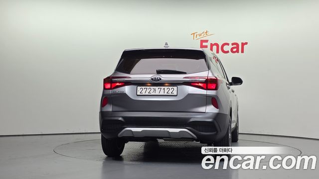 Kia Seltos из Кореи Encar