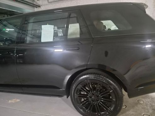 Land Rover Range Rover P530 Autobiography Long Wheel Base — пробег 5 км — фото 2 из 5