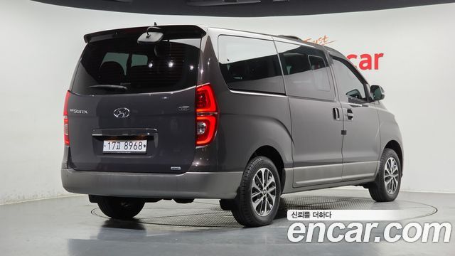 Hyundai Starex из Кореи Encar