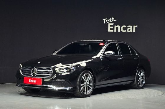 Mercedes-Benz E-Class E350 4MATIC Avantgarde — пробег 77 320 км — фото 1 из 5