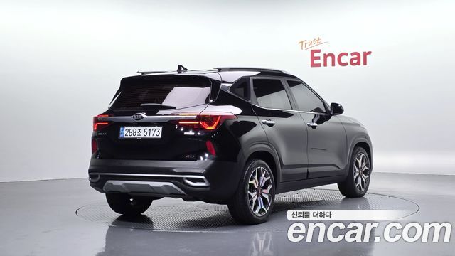 Kia Seltos из Кореи Encar