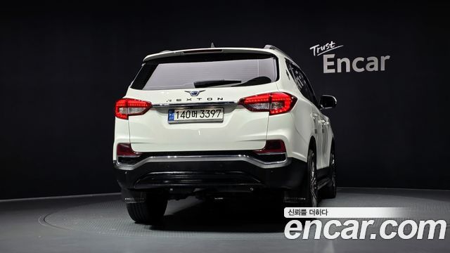 Ssangyong Rexton из Кореи Encar
