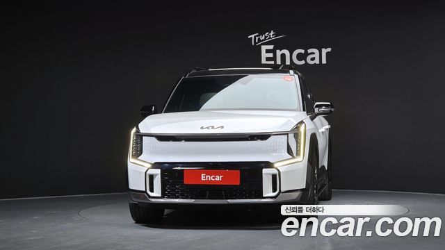 Kia EV9 Long Range 4WD GT Line — пробег 44 030 км — фото 3 из 5