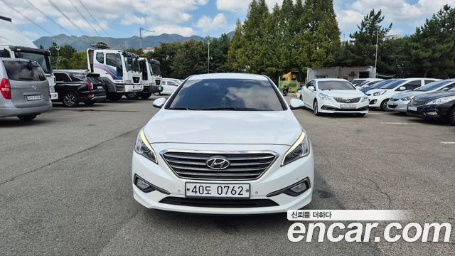 Hyundai Sonata 2.0 Care+ — пробег 155 487 км — фото 1 из 5