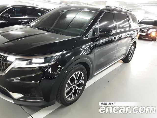 Kia Carnival Diesel 9-Seater Signature — пробег 138 892 км — фото 1 из 5