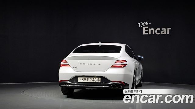 Genesis G70 из Кореи Encar