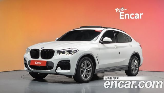 BMW X4 xDrive20i M Sport X — пробег 42 161 км — фото 1 из 5