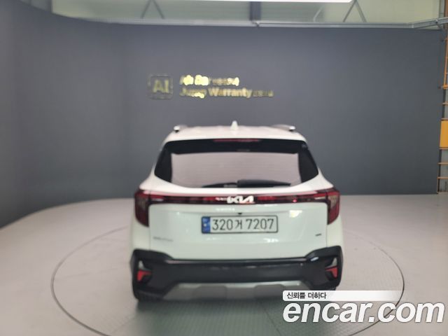 Kia Seltos из Кореи Encar