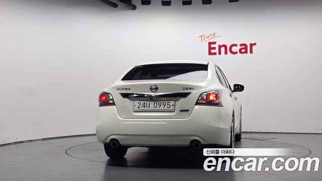 Nissan Altima 2.5 L33 — пробег 53 835 км — фото 4 из 5