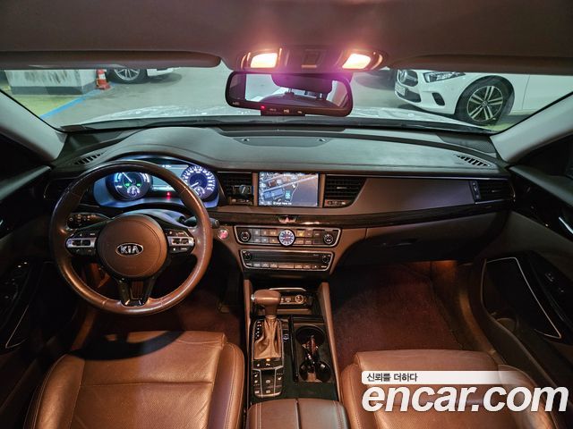 Kia K7 из Кореи Encar