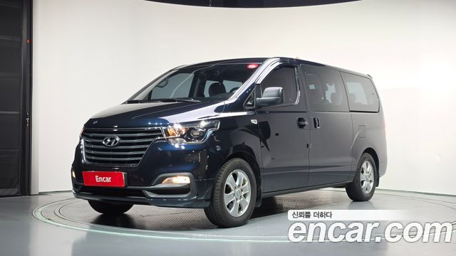 Hyundai Starex Wagon 12-Seater Modern — пробег 71 105 км — фото 1 из 5