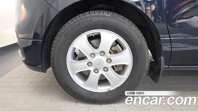 Hyundai Starex Wagon 12-Seater Modern — пробег 71 105 км — фото 5 из 5