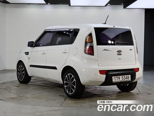 Kia Soul 1.6 2U Safety — пробег 93 890 км — фото 3 из 5