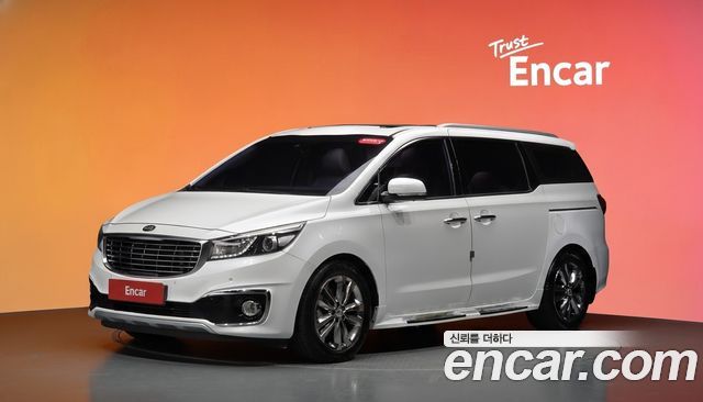 Kia Carnival 9-Seater Noblesse Special — пробег 81 416 км — фото 1 из 5