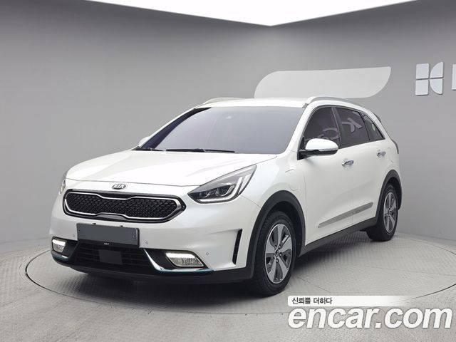 Kia Niro 1.6 Plug-in HEV Noblesse — пробег 77 416 км — фото 1 из 5