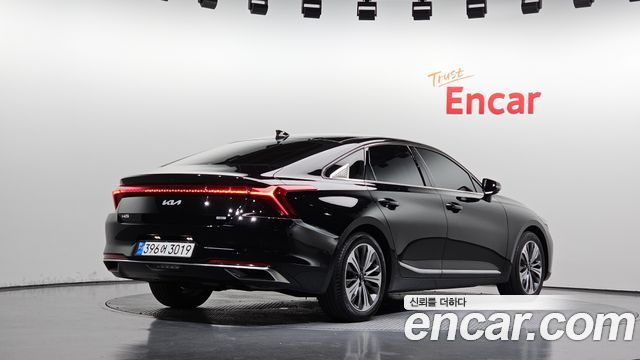 Kia K8 из Кореи Encar